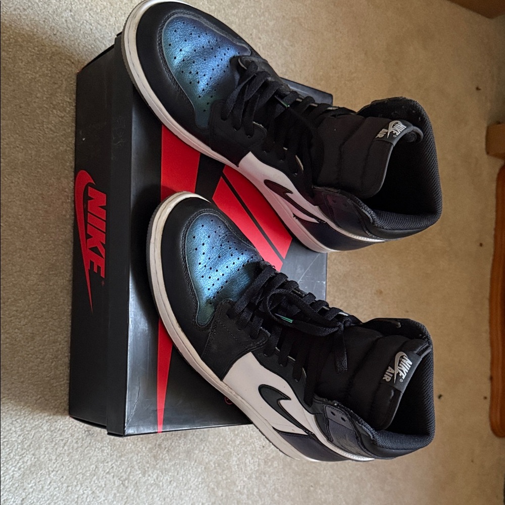 Nike Men's Iridescent and Black High-Top Sneakers Chameleon Air Jordan’s